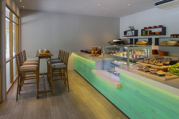 Cafe 
